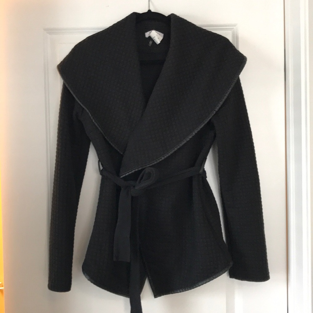 Quilted wide collar jacket / cardigan
